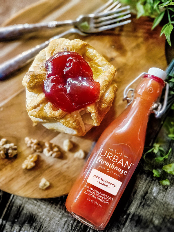 Strawberry & Blueberry Shrubs – Organic Berry-Infused ACV for Cocktails & Wellness